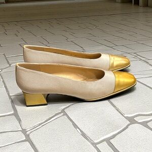 Stuart Weitzman Elegant Gold and Cream Women's Heels.